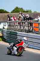 Vintage-motorcycle-club;eventdigitalimages;mallory-park;mallory-park-trackday-photographs;no-limits-trackdays;peter-wileman-photography;trackday-digital-images;trackday-photos;vmcc-festival-1000-bikes-photographs
